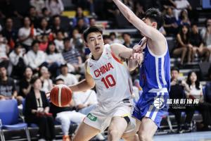 出手不多!王俊杰出战12分22秒 3中1得到3分3板3助&正负值+12