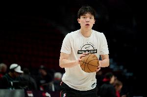 解说:杨瀚森的上限基本已浮出水面 决定他天花板的是身体