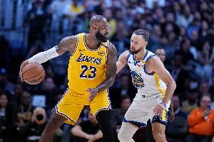 蜘蛛直播-免费无插件直播在线观看_蜘蛛直播nba免费高清现场直播