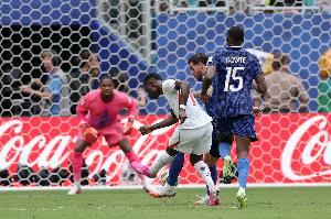 半场被打成4-0!自1958年2-5负巴西以来,法国从未在世界杯丢4球