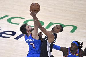 美记:全能中锋仍是NBA最具价值防守者 例如文班亚马和霍姆格伦