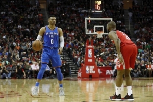 控卫之争!美媒发问:威少vs保罗 谁拥有更出色的NBA生涯?