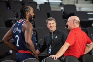 名记:NBA目前未发现有证据证明鲍尔默通过赞助商向小卡输送资金