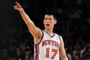 林疯狂后未留尼克斯!林书豪:一切都有安排 我有机会去猛龙夺冠