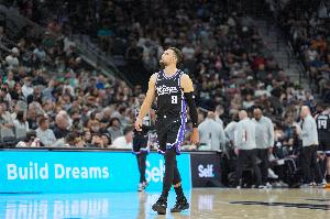 劲球直播_足球赛事直播_篮球赛事直播_NBA|CBA|英超直播