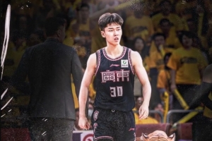 李奕臻社媒告别广东男篮:一段旅程到此落幕 感谢广东给予的栽培