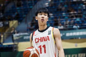 张博源:美国篮球相比中国打得更硬 两者的强度差距很大